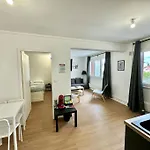 Joli F2 4Prs Tout Equipe « Clos Notre Dame »